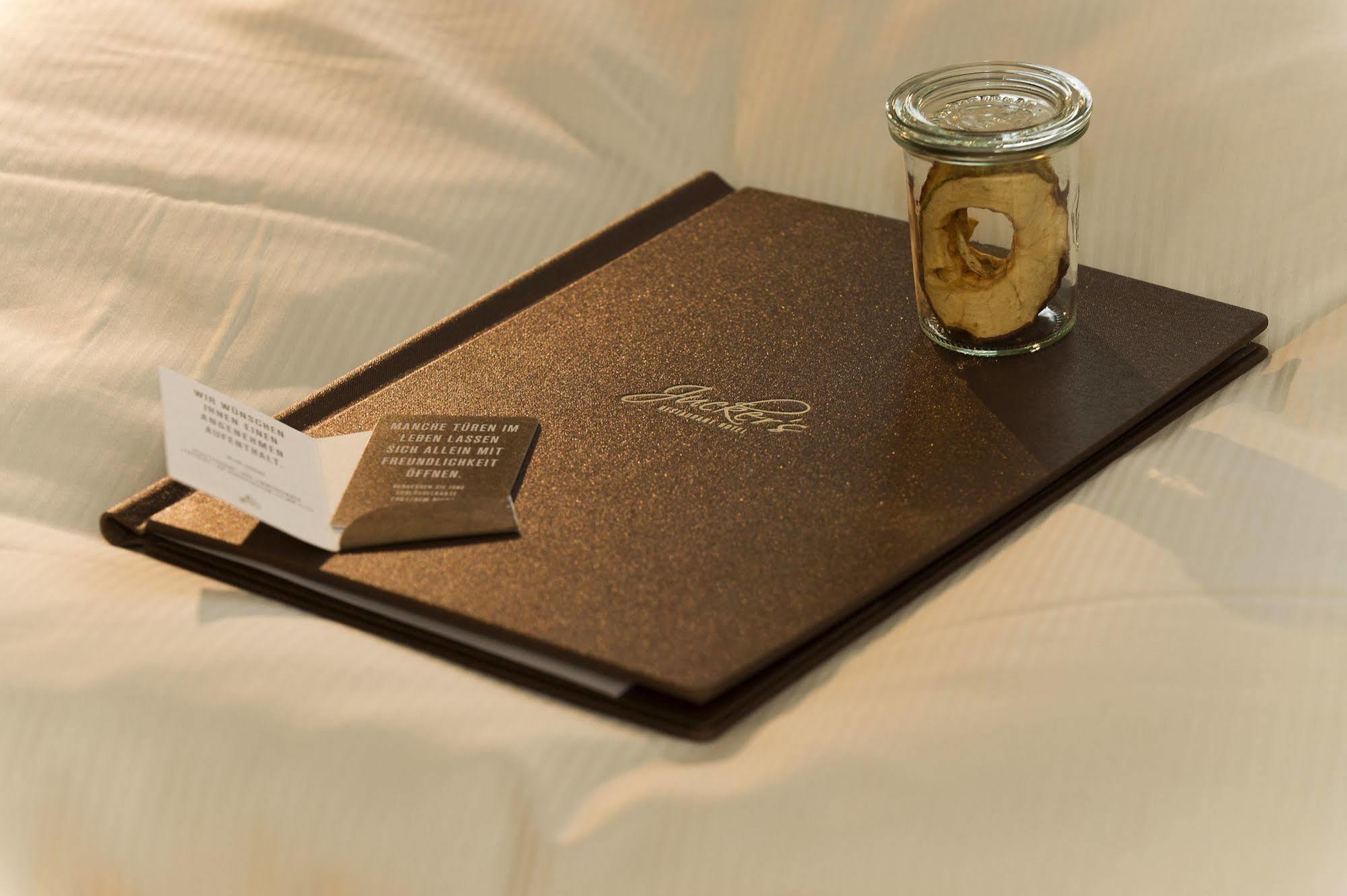 Juckers Boutique-Hotel Taegerwilen ภายนอก รูปภาพ